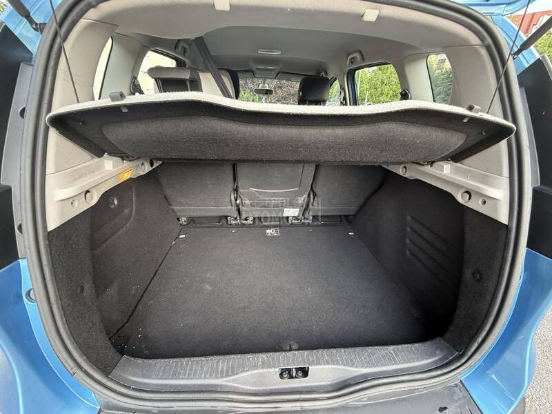 Renault Scenic 1.5 DCI