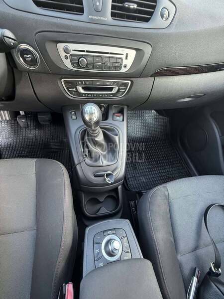 Renault Scenic 1.5 DCI
