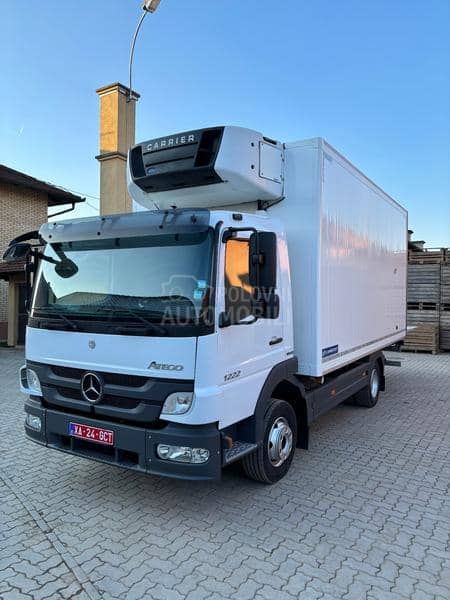 Mercedes Benz 1222