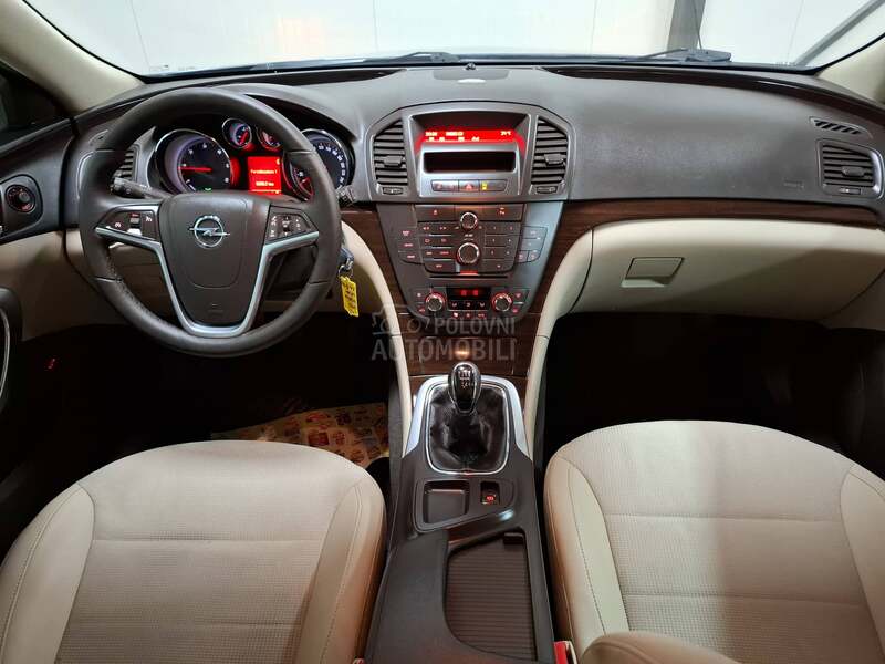 Opel Insignia 2.0cdti EDITION