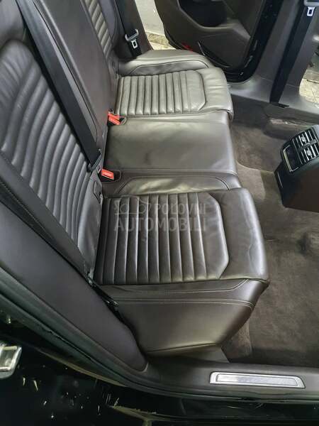 Volkswagen Passat B8 R line / Dsg /
