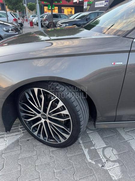 Audi A6 3.0