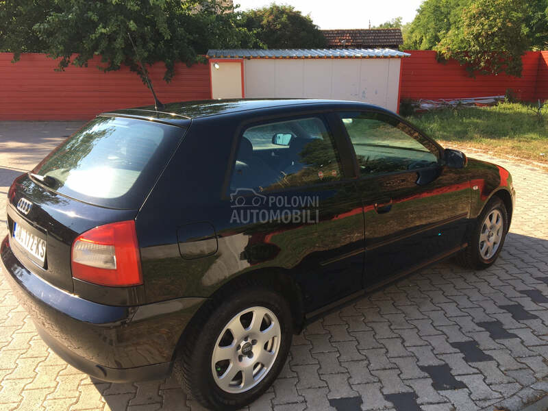 Audi A3 1.6 8v
