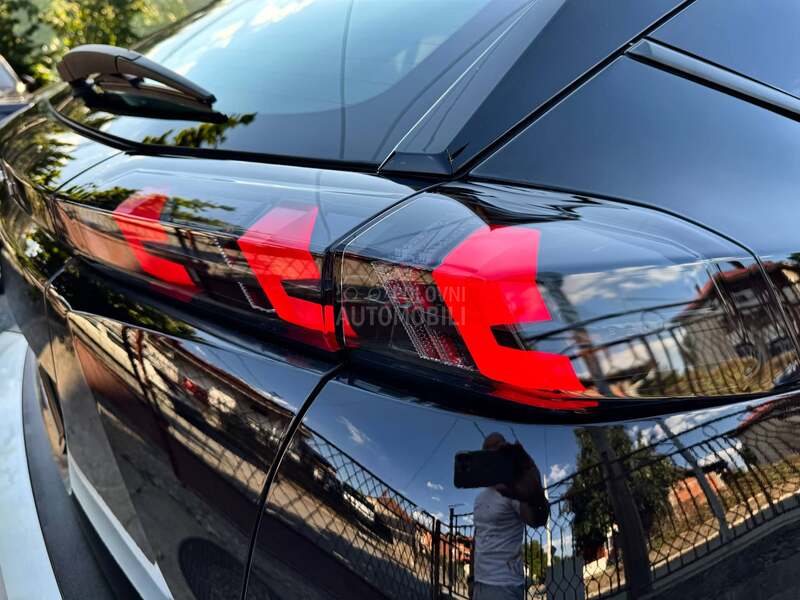 Peugeot 2008 ACTIVE BUSINESS
