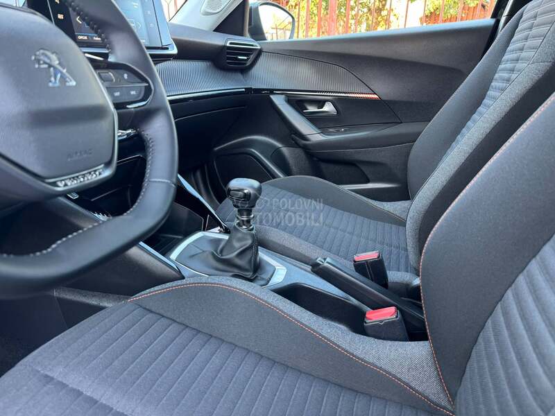 Peugeot 2008 ACTIVE BUSINESS