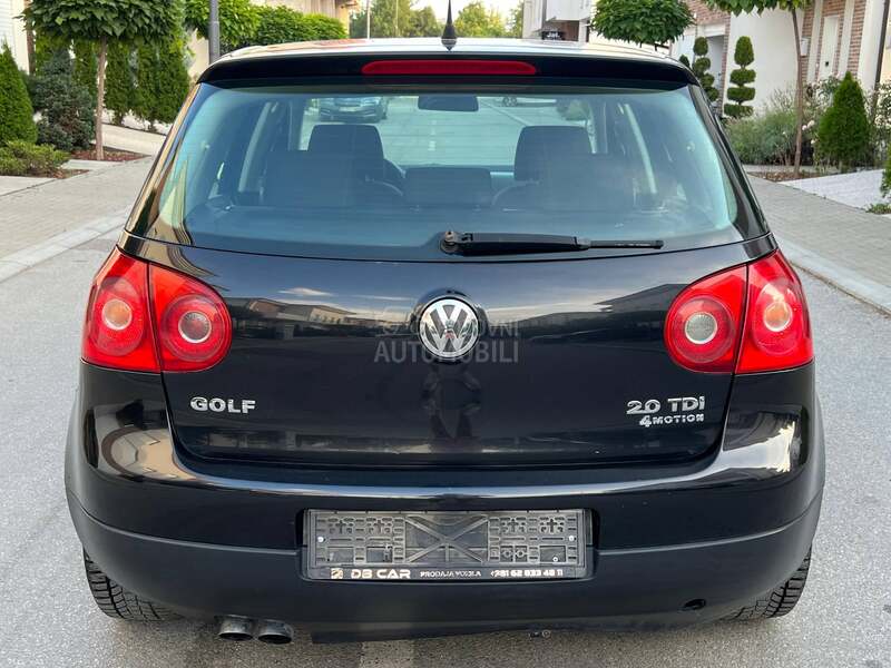 Volkswagen Golf 5 4 M O T I O N