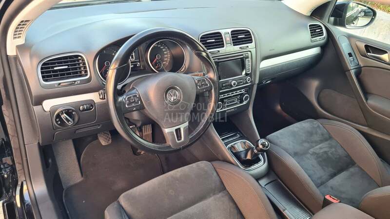 Volkswagen Golf 6 1.6TDI  BLUEMOTION