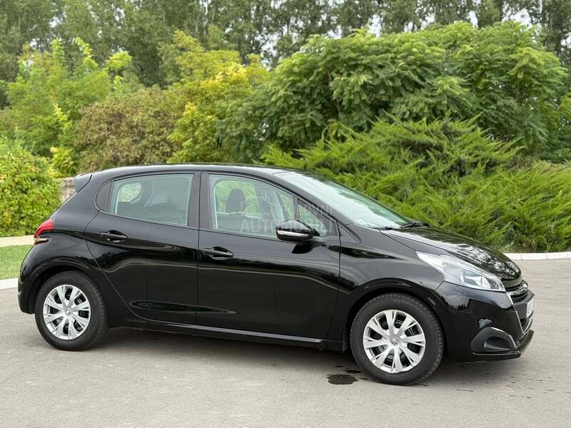 Peugeot 208 1.5hdi ALLURE