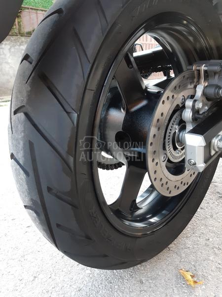 Suzuki V Strom  650  DL 650