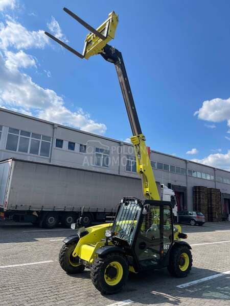 JCB 525 60