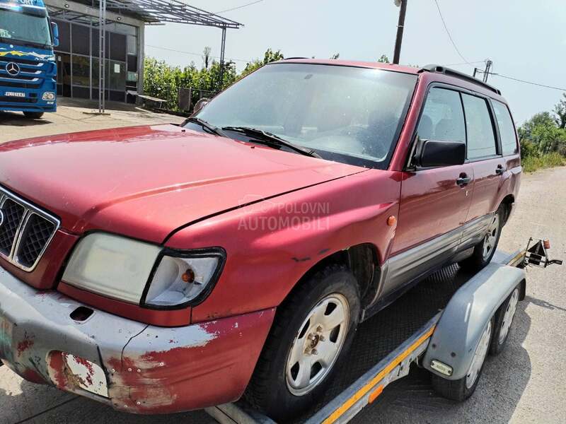 Subaru Forester 2.0