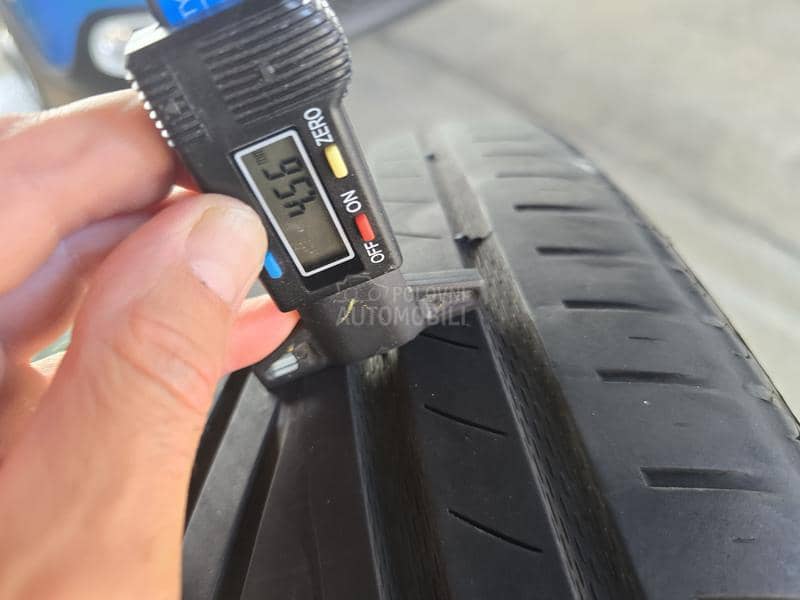 Uniroyal 235/50 R18 Letnja