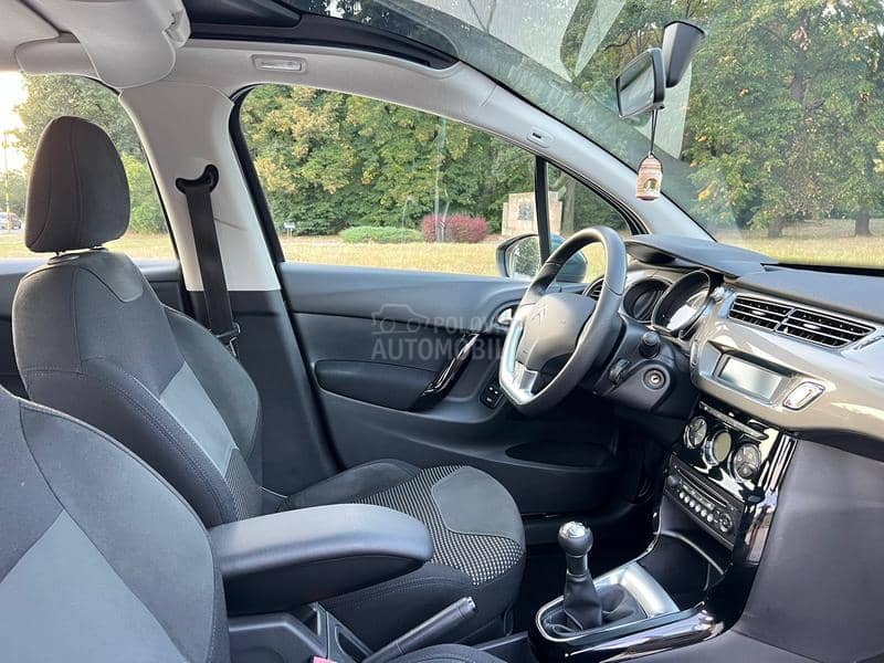 Citroen C3 1.2 EXCLUSIVE 73500 Citroen C3 1.2 EXCLUSIVE 73500