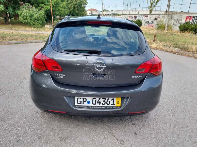 Opel Astra J NA.VI 1.3CDTI 70K.W.