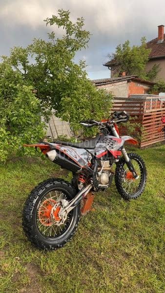 KTM EXC six days