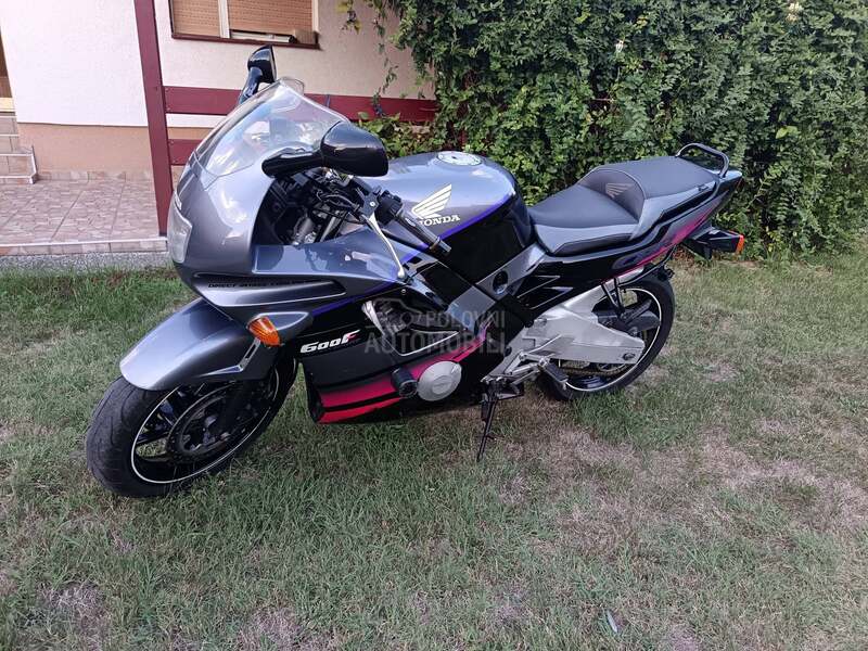 Honda CBR