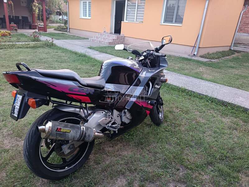 Honda CBR