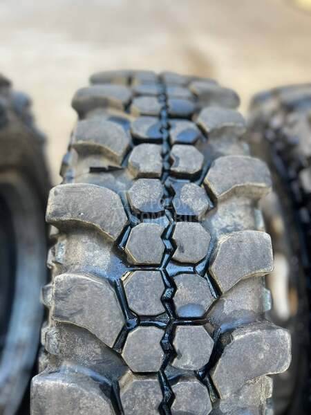 Ostalo 195/80 R15 Sve sezone