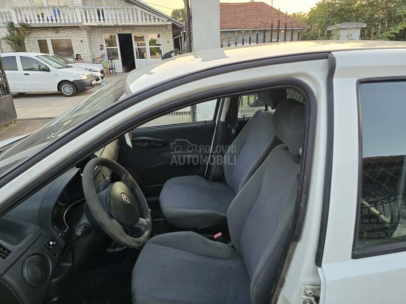 Fiat Punto 1.2 tng van
