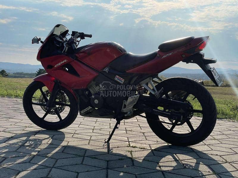 Honda CBR 125 R