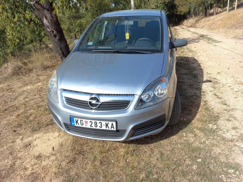 Opel Zafira 