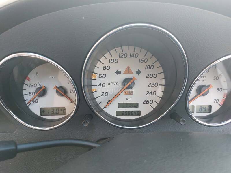 Mercedes Benz SLK 200 