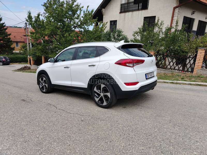 Hyundai Tucson CRDI