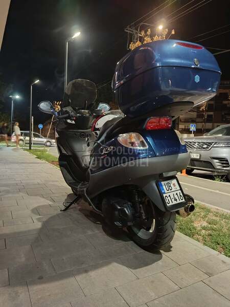 Piaggio X9