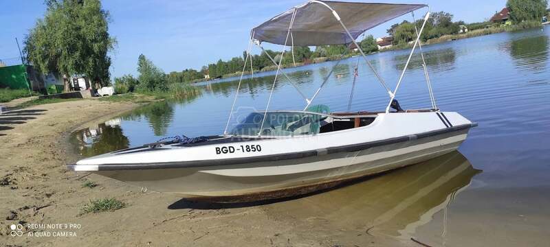 Elan Gliser