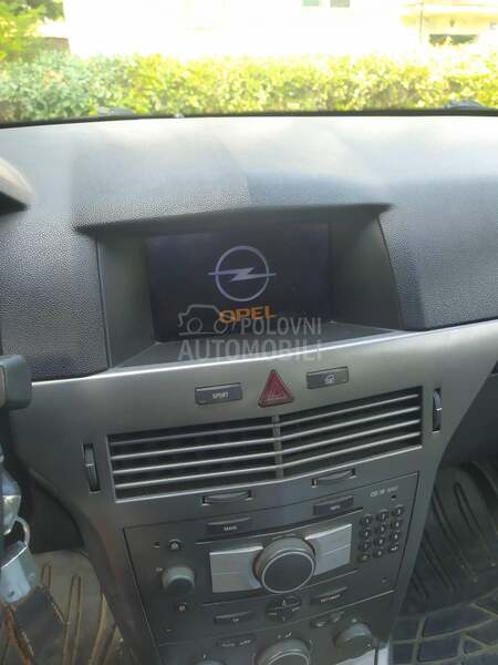 Opel Astra H 