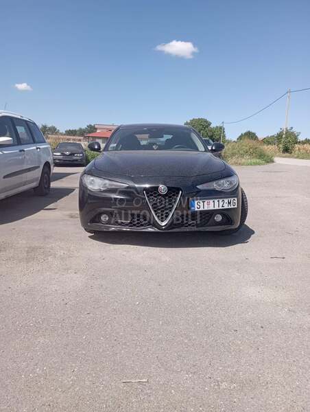 Alfa Romeo Giulia 