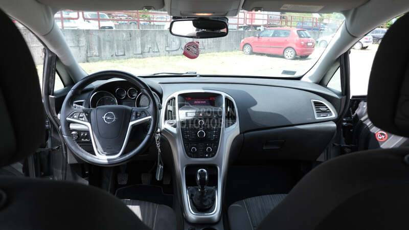 Opel Astra J 1.7 CDTI Enjoy
