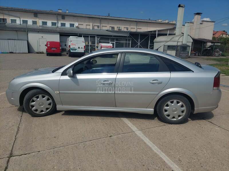 Opel Vectra C 1.9 cdzi GTS oprema