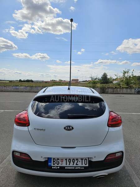 Kia pro_cee`d 