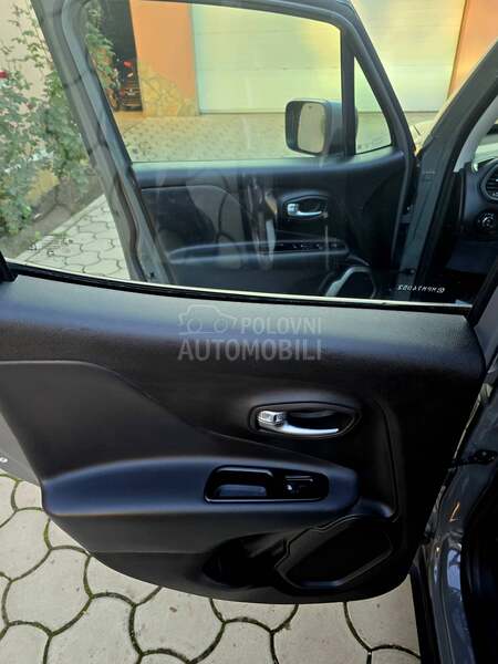 Jeep Renegade REZERVISAN