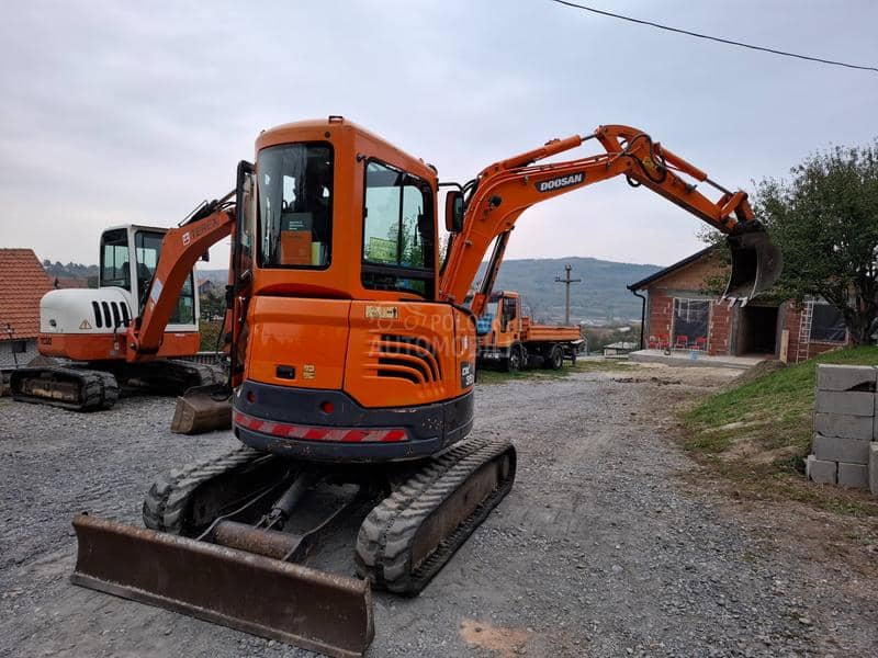 Doosan DX 35Z
