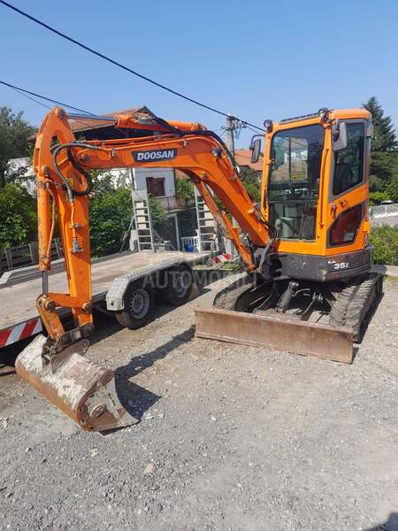 Doosan DX 35Z