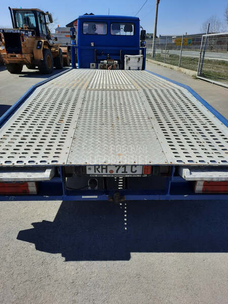 Mercedes Benz 816 fabrick slep