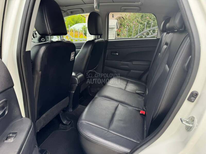 Mitsubishi ASX 1.8DID 4WD PANO CH