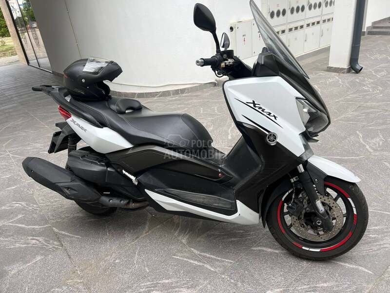 Yamaha X Max 400