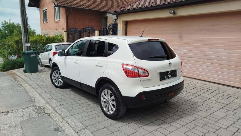 Nissan Qashqai 2.0 4X4 nov nov
