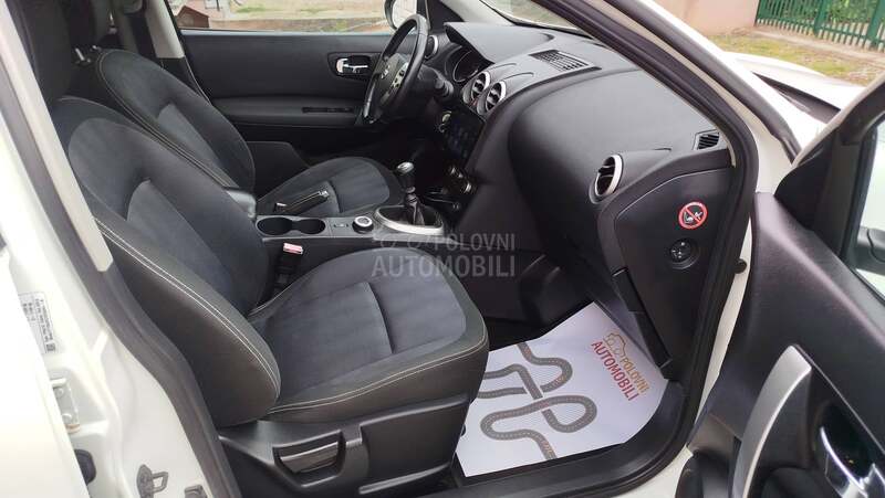 Nissan Qashqai 2.0 4X4 nov nov