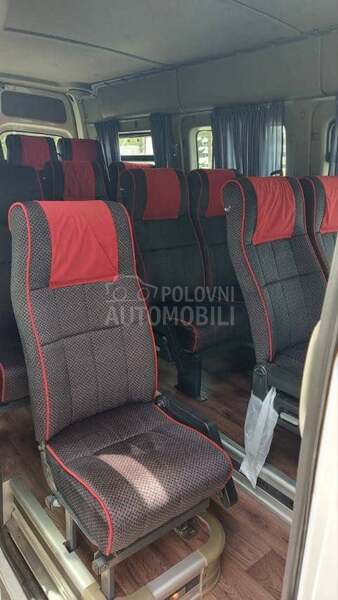 Renault Master 2.5