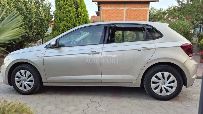 Volkswagen Polo 1.0