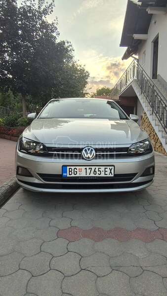 Volkswagen Polo 1.0