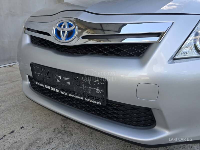 Toyota Auris HYBRID 1.8 AUTOM