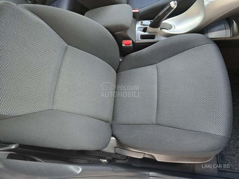 Toyota Auris HYBRID 1.8 AUTOM