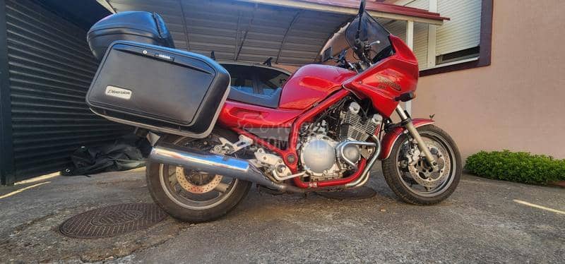 Yamaha Diversion 900