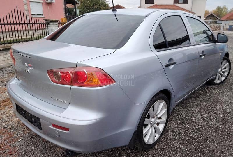 Mitsubishi Lancer N.O.V 100000 k.m.