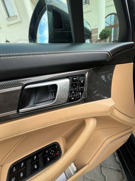 Porsche Panamera 4e hybrid
